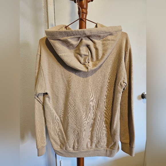 LAST CHANCE! PINK VS Beige Hoodie Size XS - Picture 3 of 7